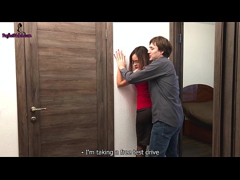 ❤️ Seksikas kinnisvaramaakler tõmbab sensuaalselt oma tussu välja ja keppib korterit müües - Krempai ❤❌ Seksivideo at et.liporno.ru